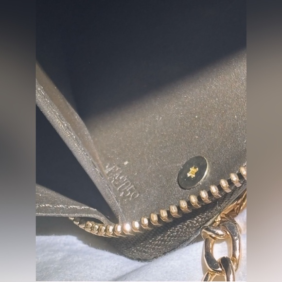 SOLD - Louis Vuitton Rare Long zippy ON CHAIN - Picture 16 of 16